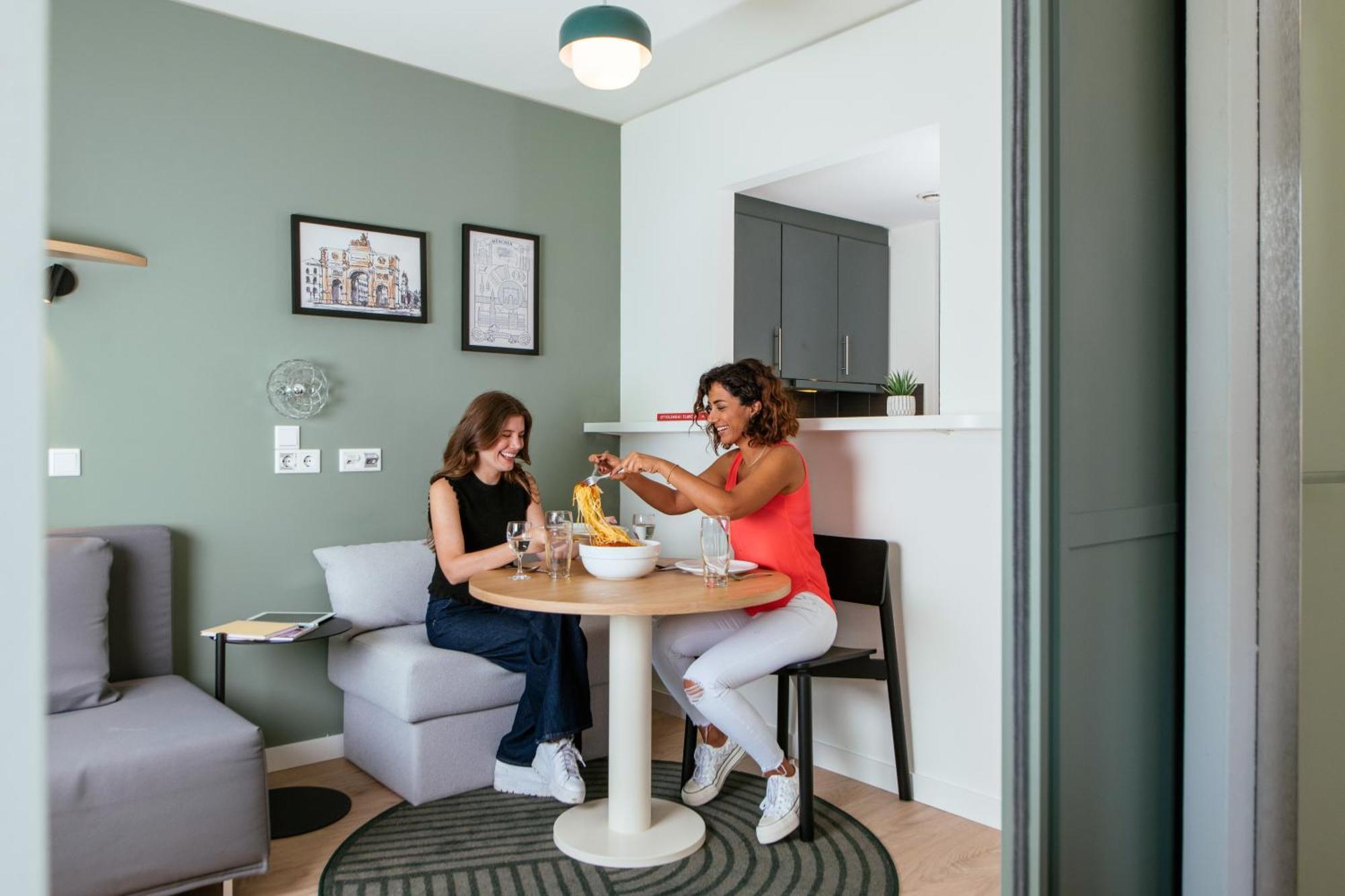 Apartahotel Adagio 4*
