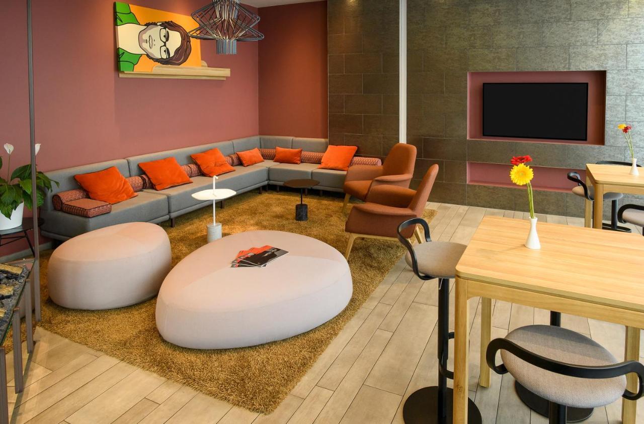Adagio Apartahotel 4*